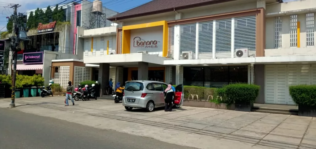 Banana Bread and Cakes Purwokerto